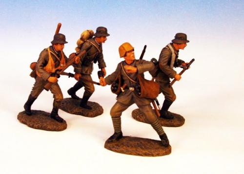 GST.1 - German Advancing, 4 figures